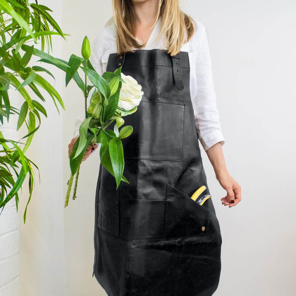 Distressed Multi-pocket Leather Apron | Black Full Grain Leather For Hobbyists Woodwork Blacksmith Bbq | Custom Initials Fathers Day Gift